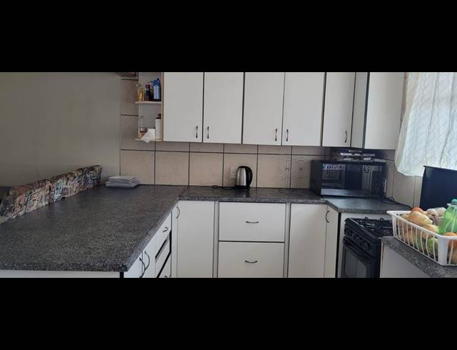 3 BEDROOM TOWNHOUSE FOR SALE IN NEW REDRUTH